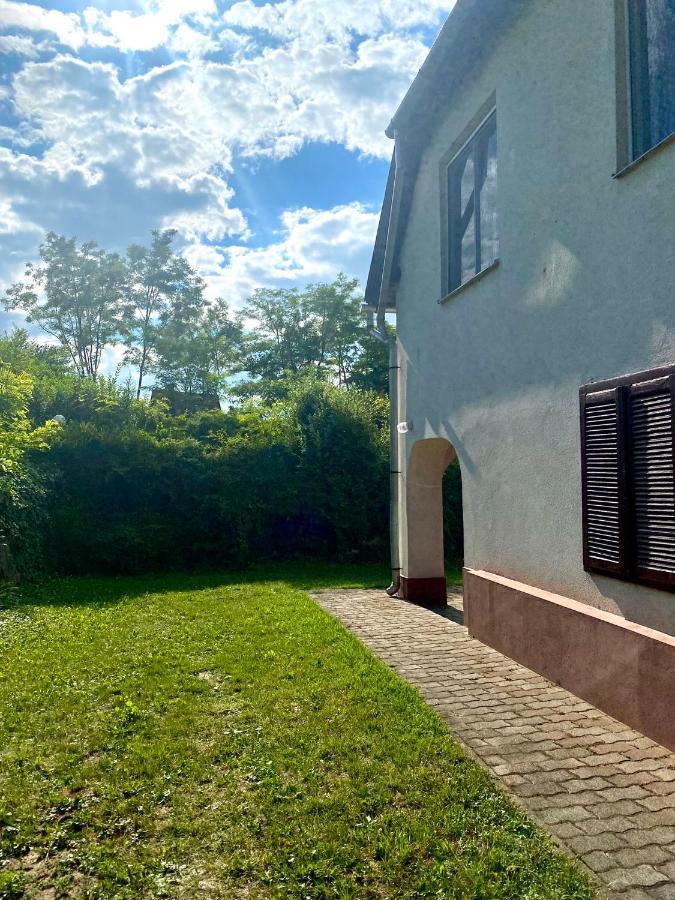 Toereki 34 Vendeghaz Lejlighed Siófok Eksteriør billede